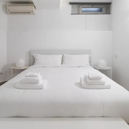 Apartamento Carcano 27 Milão