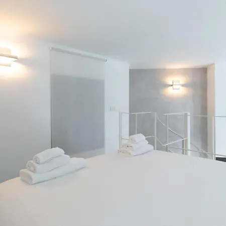 Carcano 27 Apartamento